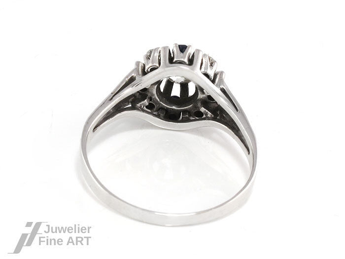 Ring - 4 Saphire + Diamantbesatz ges. ca 0,56 ct W-P1 in 18K Weißgold - 4,6 g