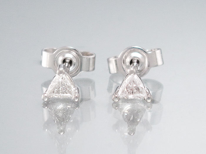 Ohrstecker - 18K/750 Weißgold - 2 Diamanten - Triangel - 0,20 ct -TW/SI - 0,85g