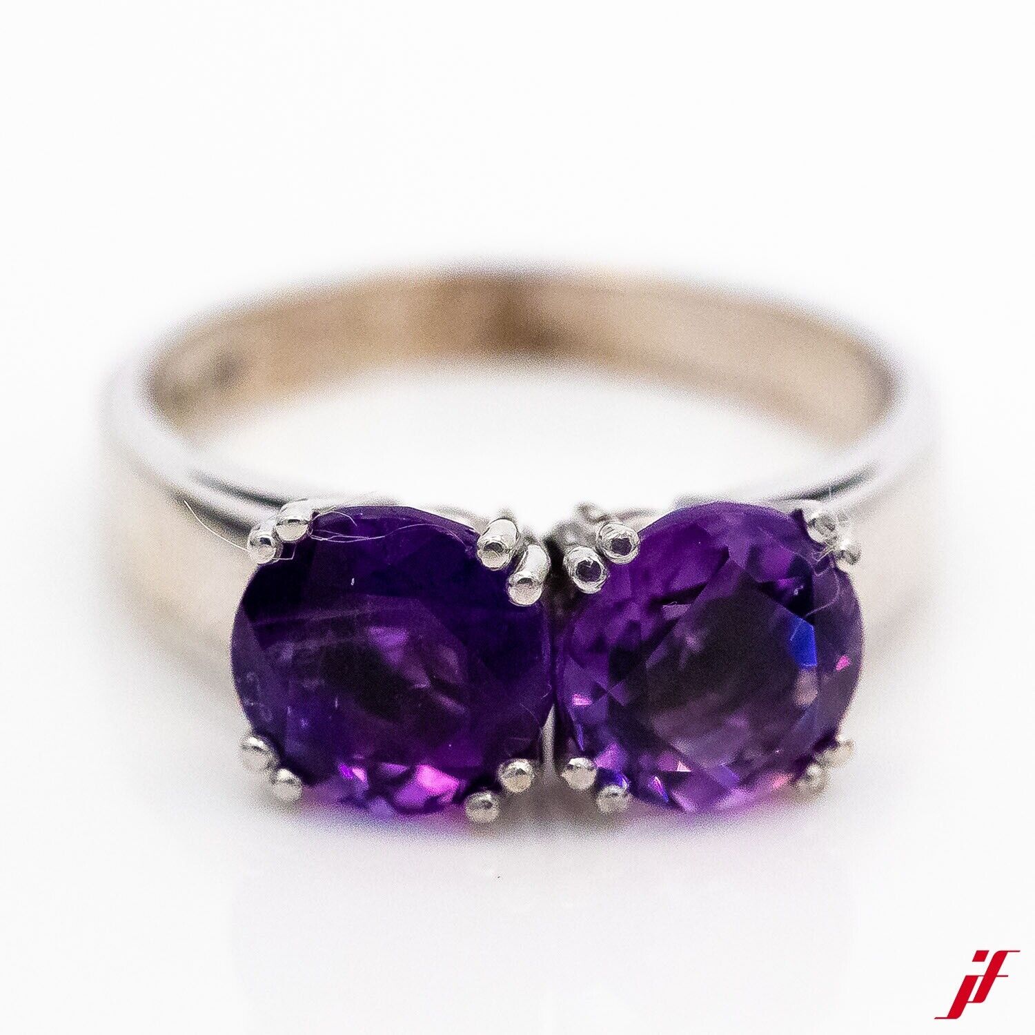 Ring 750/18K Weißgold 2 Amethyst Größe 56 - Wert 2.000€