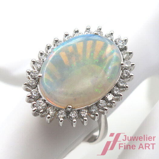 Ring - 14K WG -1 Opal ca. 15,0 ct - 26 Diamanten ca. 1,0 ct W/si - 7,9 g - Gr.57