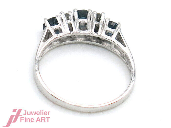 Ring 14K/585 WG - Saphire - 4 Diamanten zus. ca. 0,12 ct W/si - 2,0 g - Gr. 53