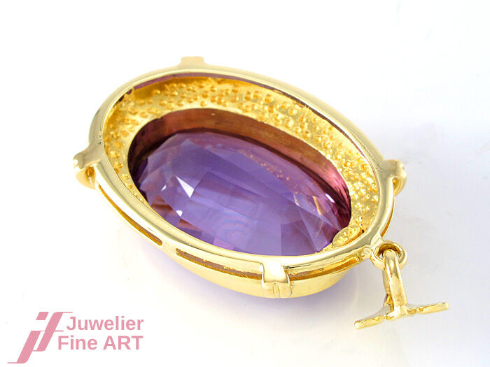 Großer ANHÄNGER mit Amethyst-Oval ca. 26,5 x 17 mm - 585/14K Gelbgold - 16,9 g