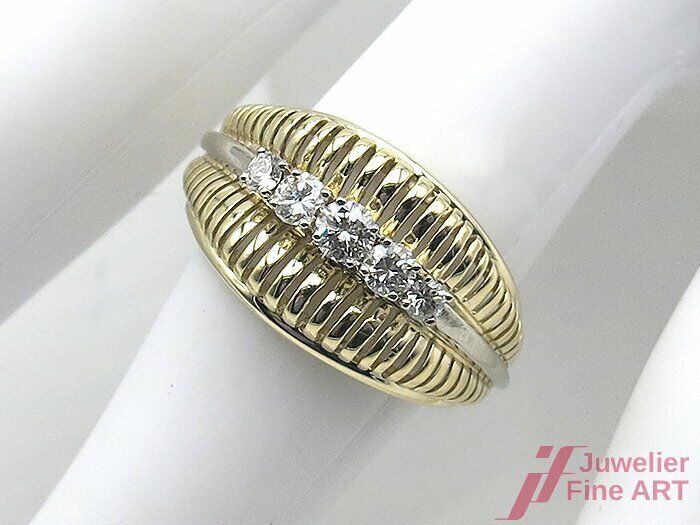 Ring - 14K/585 Gelbgold - 5 Brillanten zus. ca. 0,35 ct TW/si - 3,7 g - Gr. 54