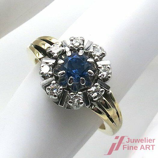 Ring 14K/585 GG/WG - 1 Saphir 0,60 ct + 8 Brill. 0,40 ct /W/si - 7,2 g - Gr. 56