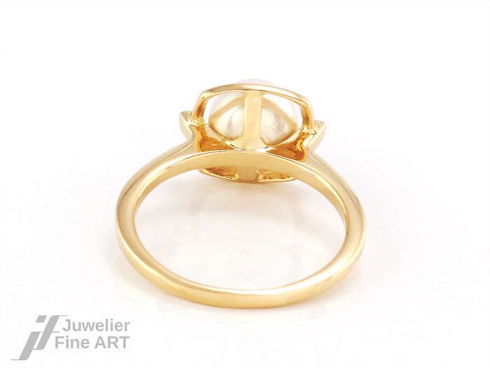 Ring 750/18K Gelbgold Akoyaperle + 2 Brillanten ca.0,04 ct TW/VSI - 3,9 g Gr. 55