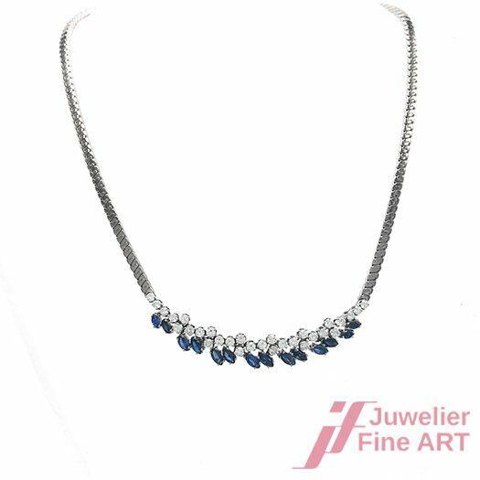 COLLIER - 18K WG - 14 Saph. ca. 2,5 ct + Brill. zus. ca. 3,0 ct TW/vvs - 42 cm