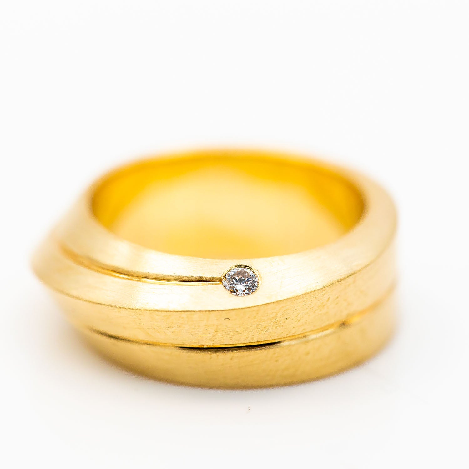 Ring 750/18K Gelbgold Diamant 0,04ct G/VS Gr.51 - Wert 5.000€