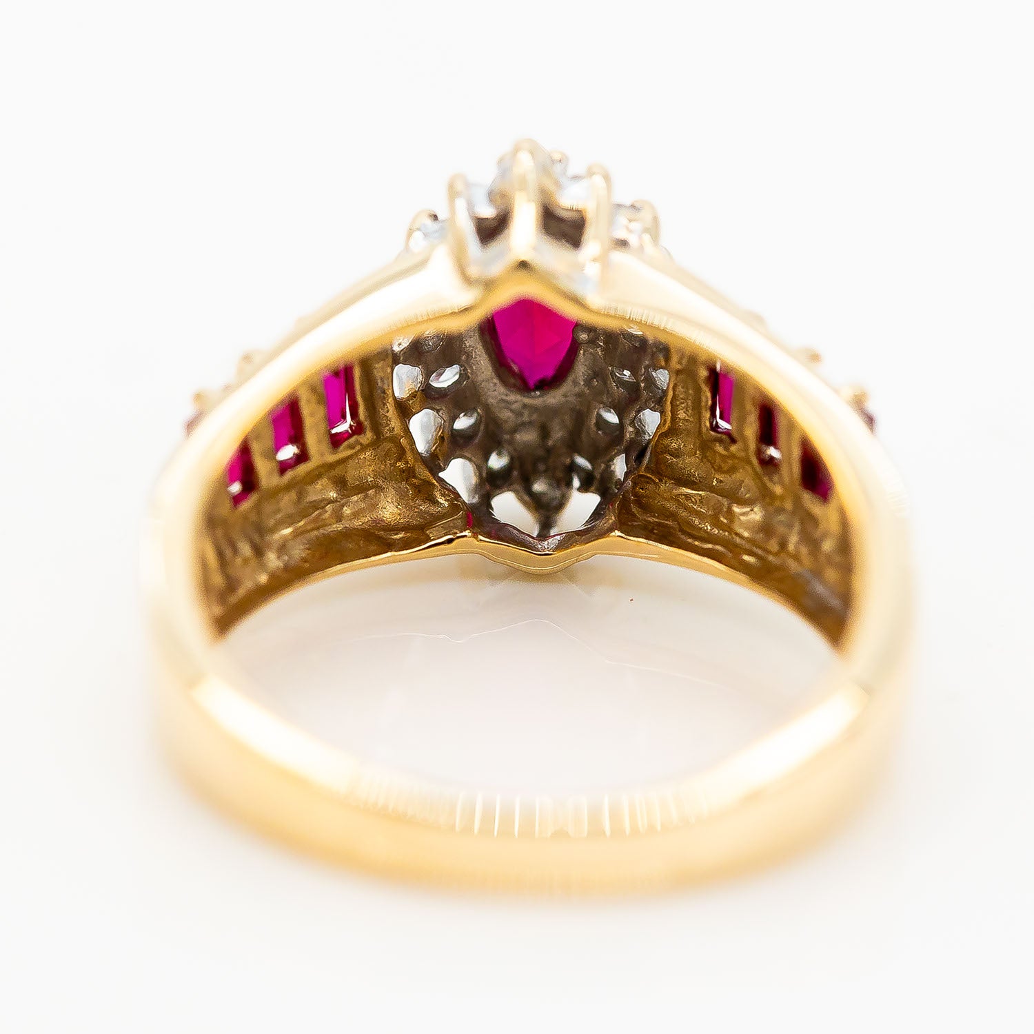 Ring 585/14K Gelbgold synt. Rubin Diamant 0,16ct W/SI Gr.52 - Wert 1.600€