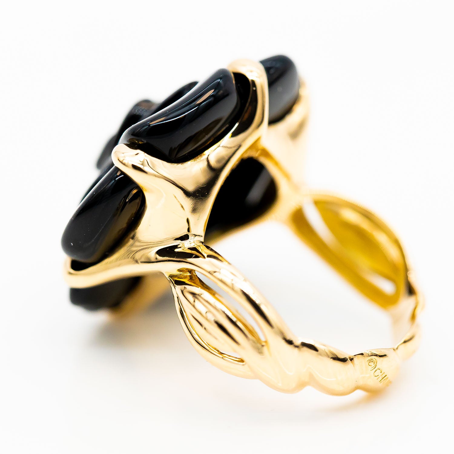 Chanel Camelia Ring 750/18K Gelbgold Onyx Gr.56