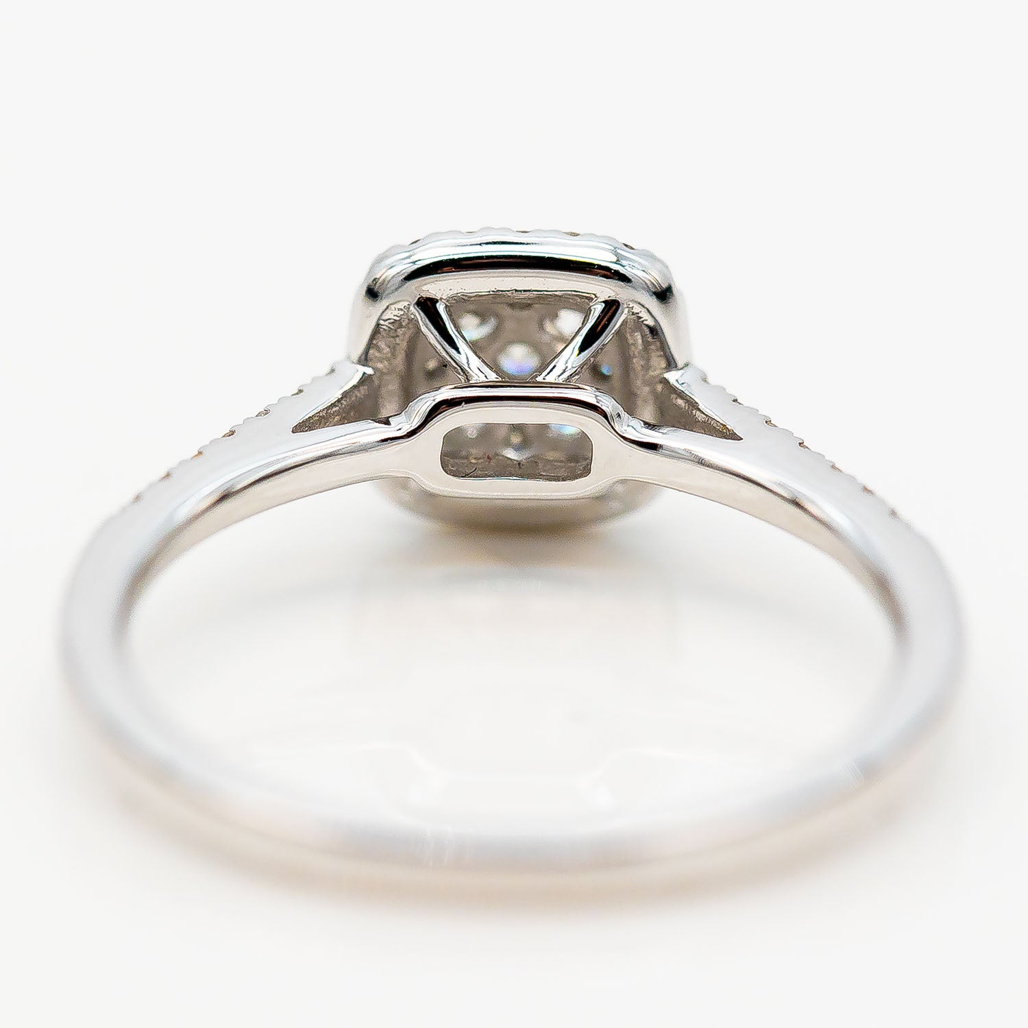 Ring 585/14K Weißgold Diamant 0,60ct TW/SI Gr.56